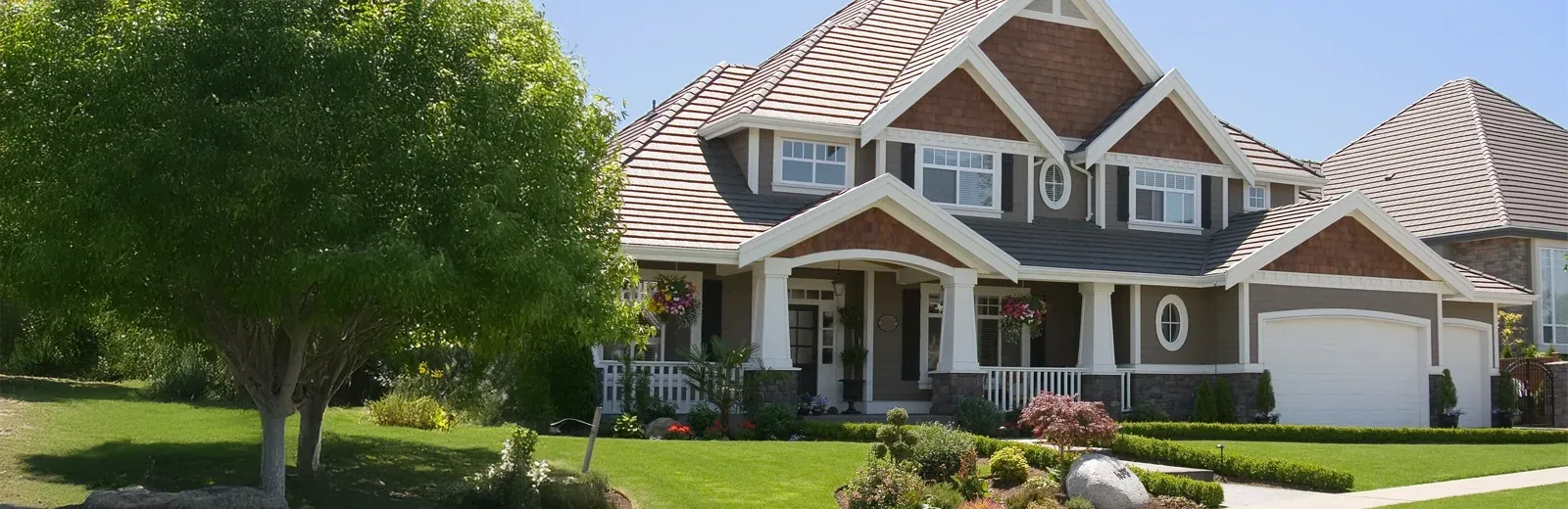 nice two story suburban house 
